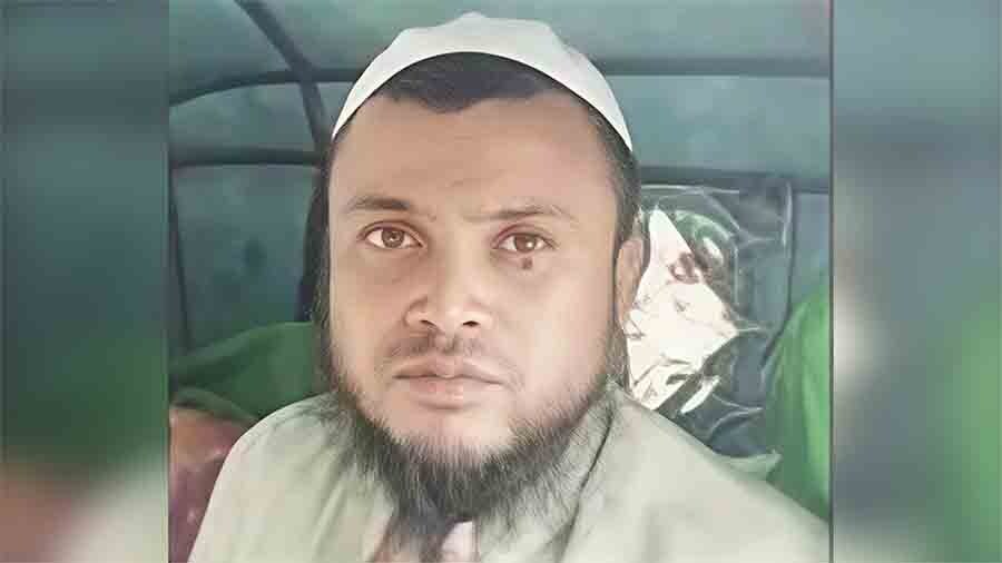 ফেনীতে অপহরণ করে ব্যবসায়ীকে রাতভর নির্যাতন, ২০ লাখ টাকা মুক্তিপণ দাবি