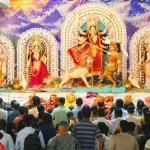 মণ্ডপে মণ্ডপে বিদায়ের সুর