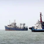পারস্য উপসাগরে তেলবাহী ৪ জাহাজে ইরানের হামলা