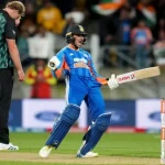 অভিষেকের ৩৫ বলের সেঞ্চুরি, পাওয়ারপ্লেতে ভারতের বিশ্বরেকর্ড